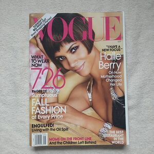 Vogue Magazine September 2010 Halle Berry Karlie Kloss Fall Fashion
